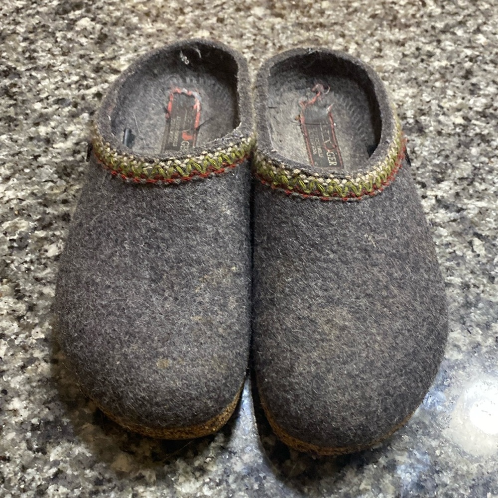 HAFLINGER Womens Grizzly Zig Zag clog wool
